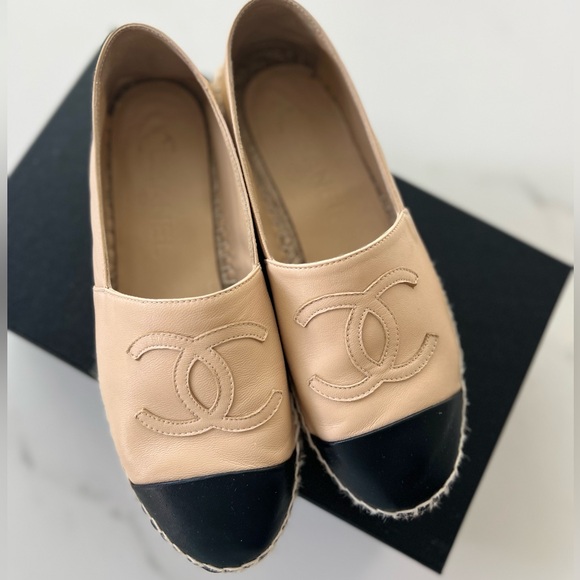 Lambskin Chanel Espadrilles - Picture 2 of 7
